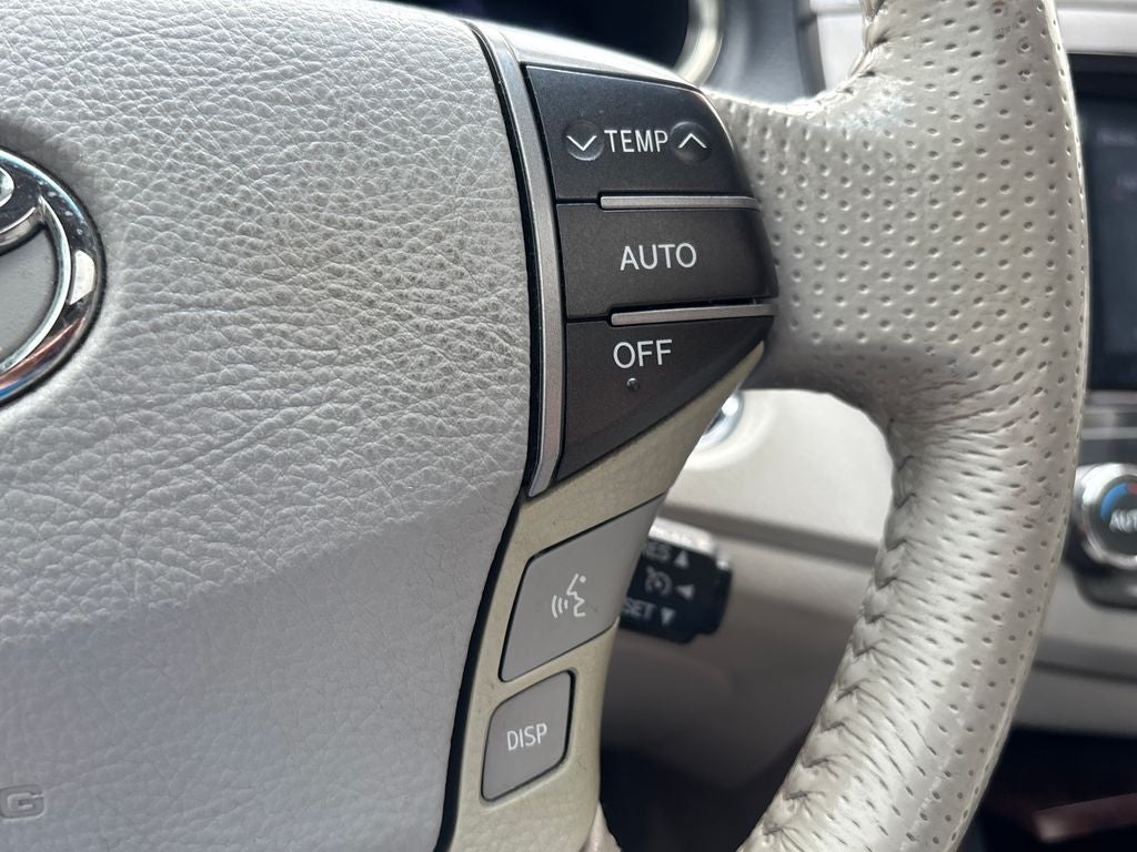 2012 Toyota Avalon Limited