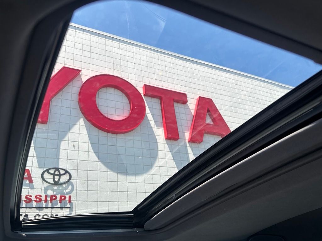 2019 Toyota Avalon Touring
