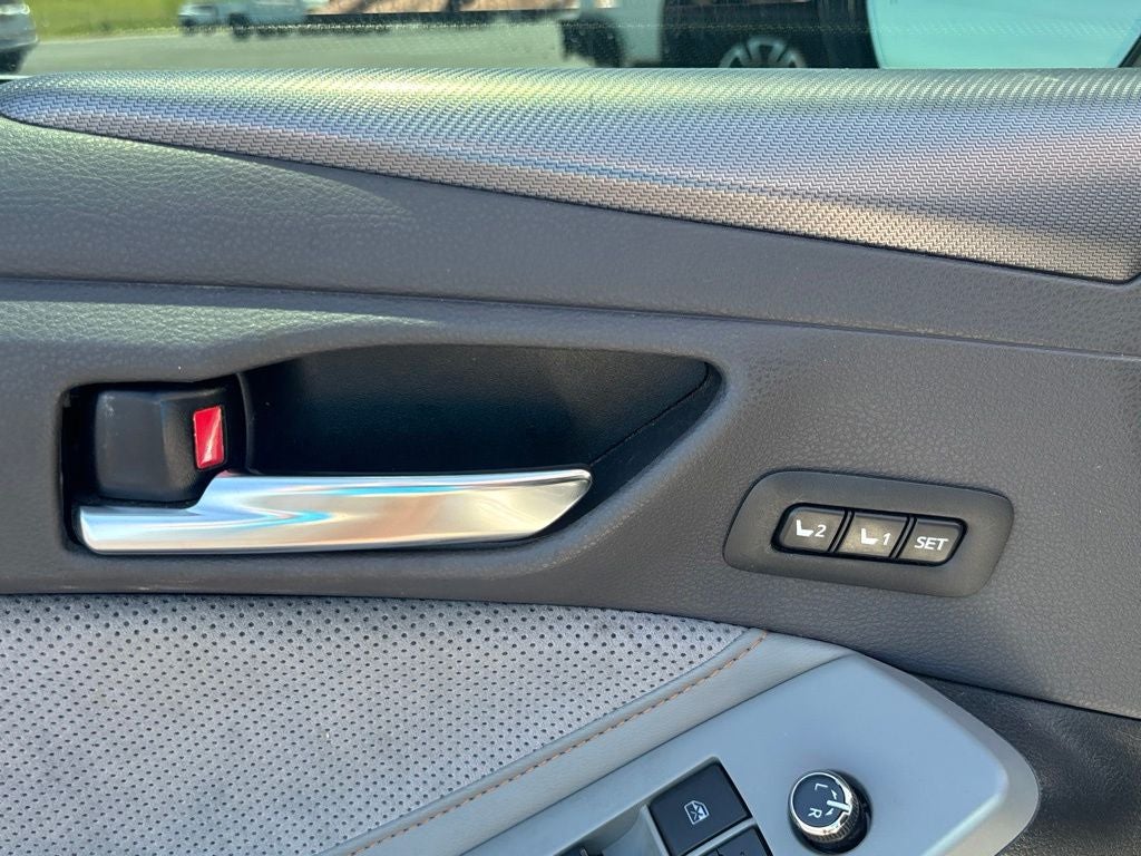 2019 Toyota Avalon Touring