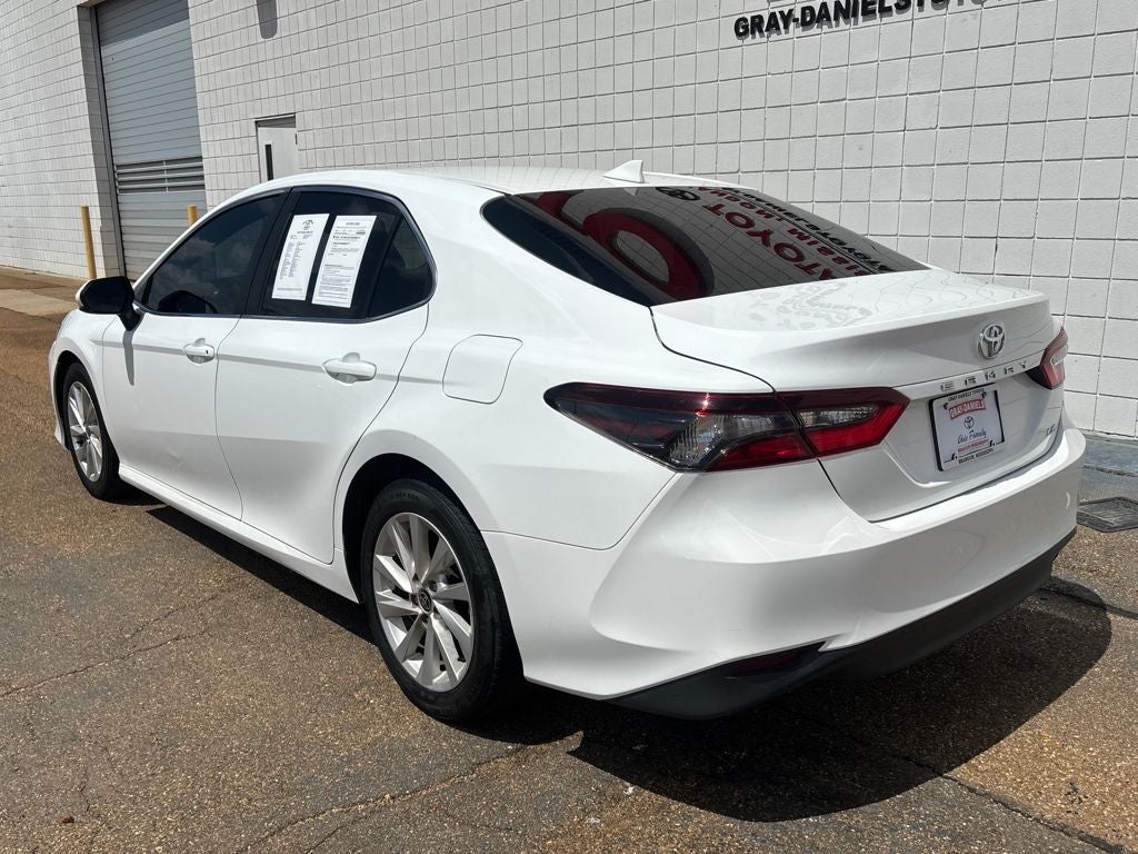 2022 Toyota Camry LE