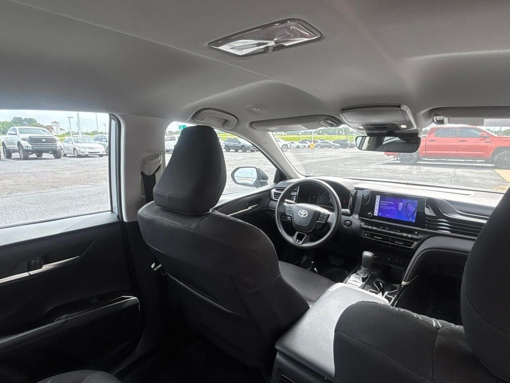 2025 Toyota Camry LE