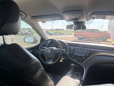 2020 Toyota Camry SE