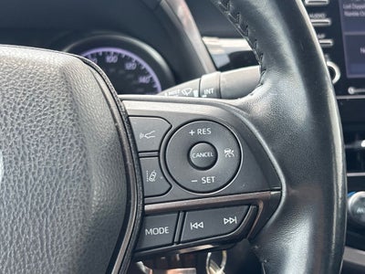 2022 Toyota Camry SE