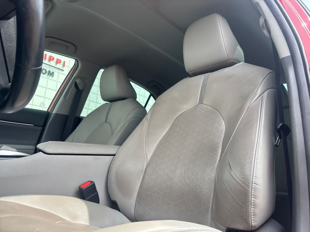 2020 Toyota Camry XSE