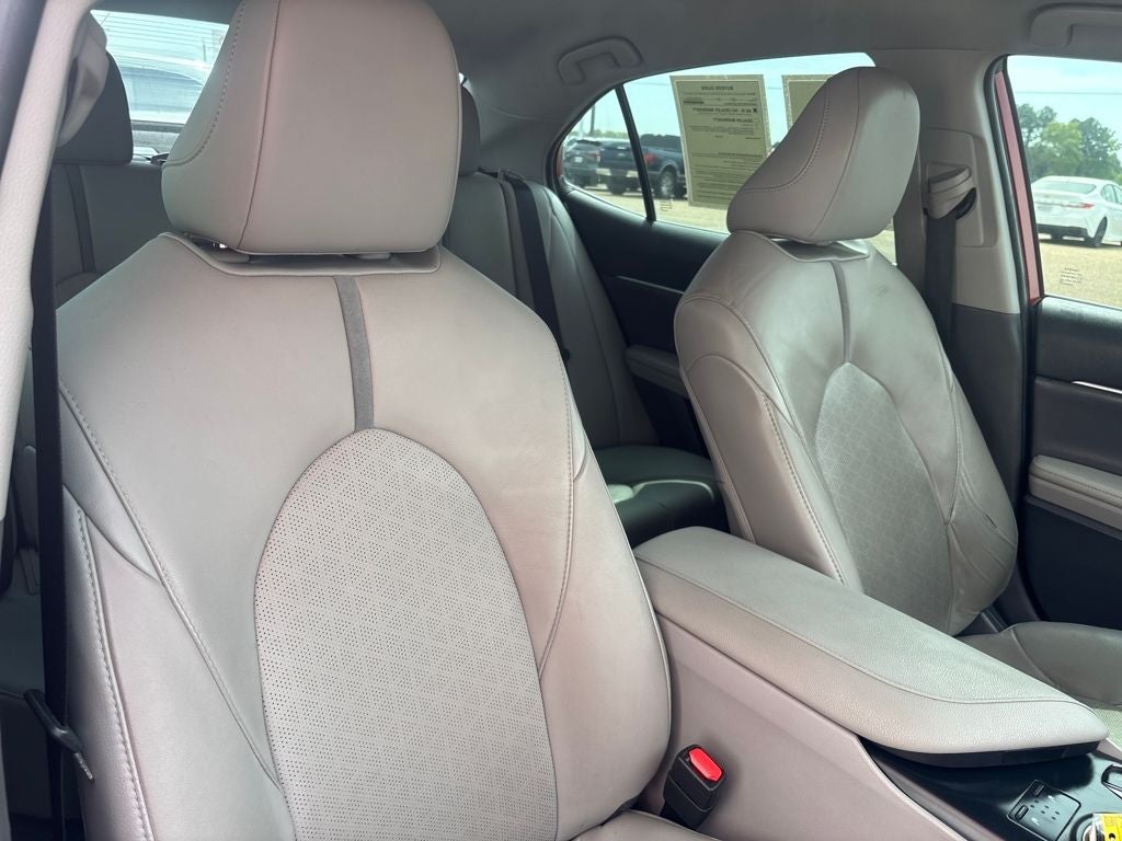 2020 Toyota Camry XSE