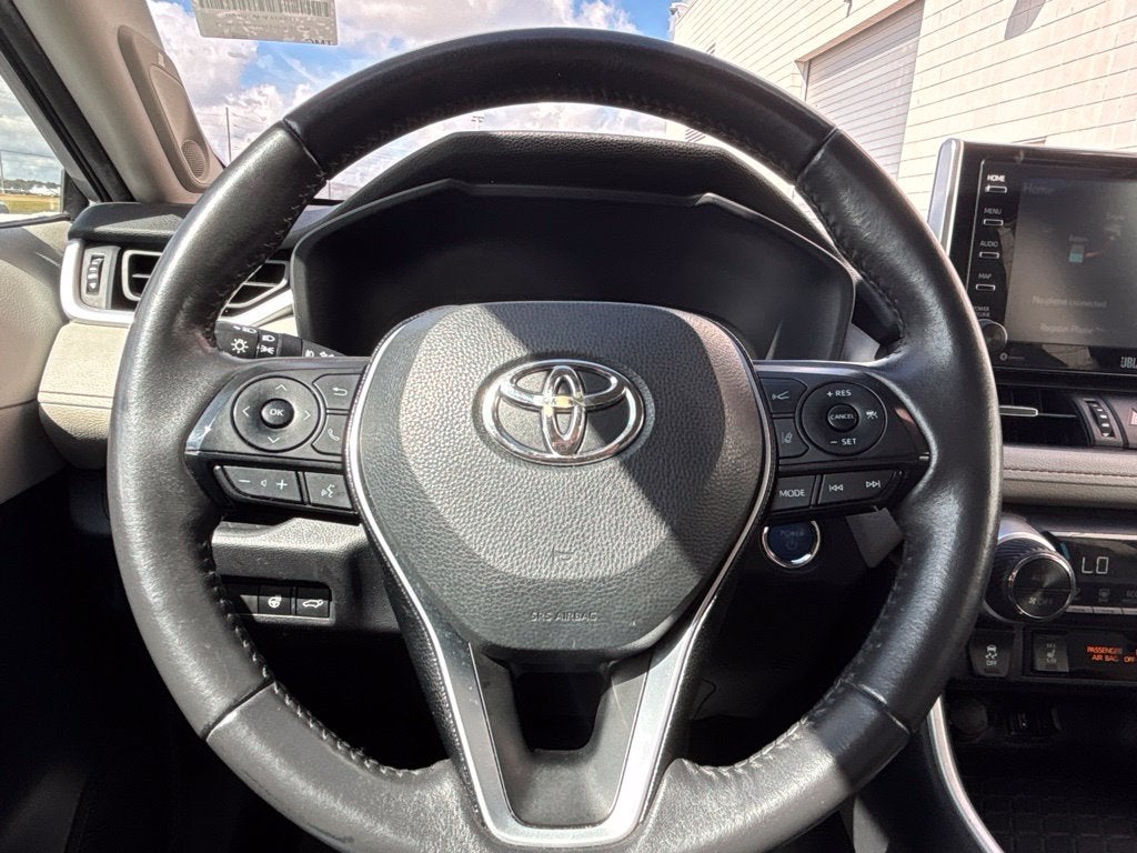 2021 Toyota RAV4 Hybrid XLE Premium