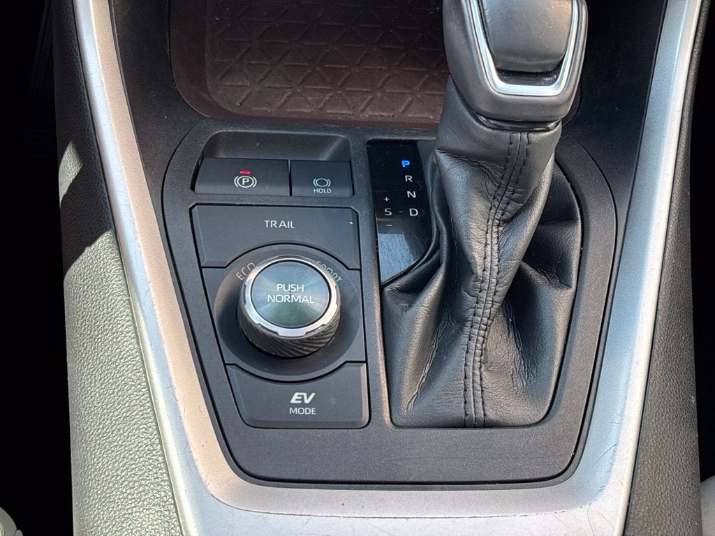2022 Toyota RAV4 Hybrid Limited
