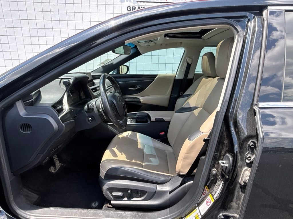 2019 Lexus ES 350