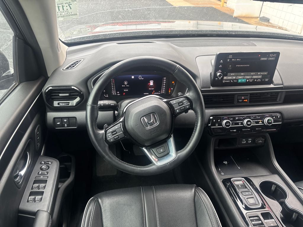2023 Honda Pilot Elite