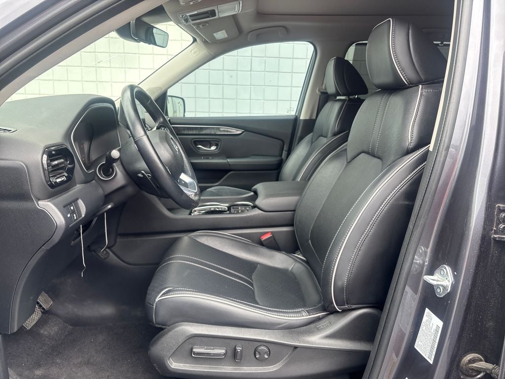2023 Honda Pilot Elite