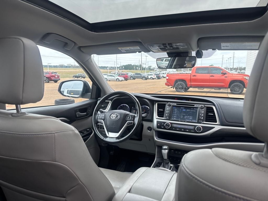 2018 Toyota Highlander Limited Platinum