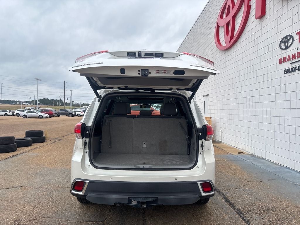 2018 Toyota Highlander Limited Platinum