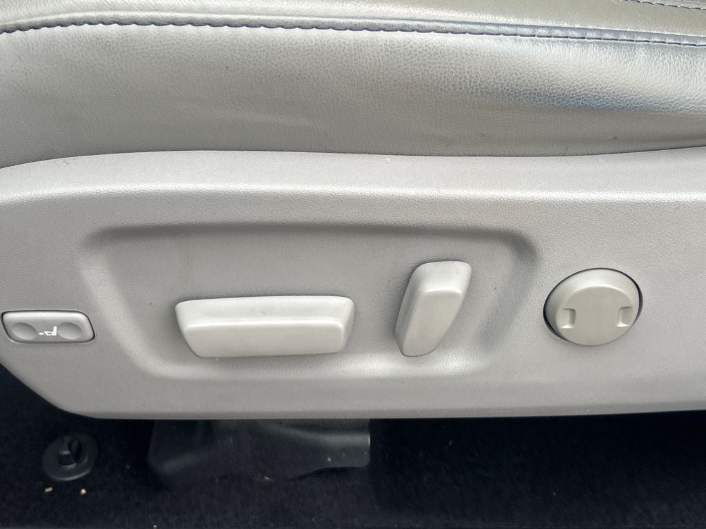 2018 Toyota Highlander Limited Platinum