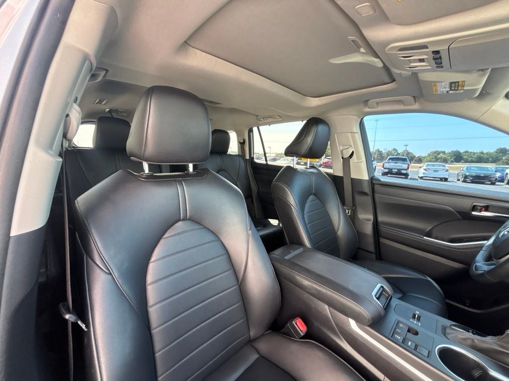 2024 Toyota Highlander XLE