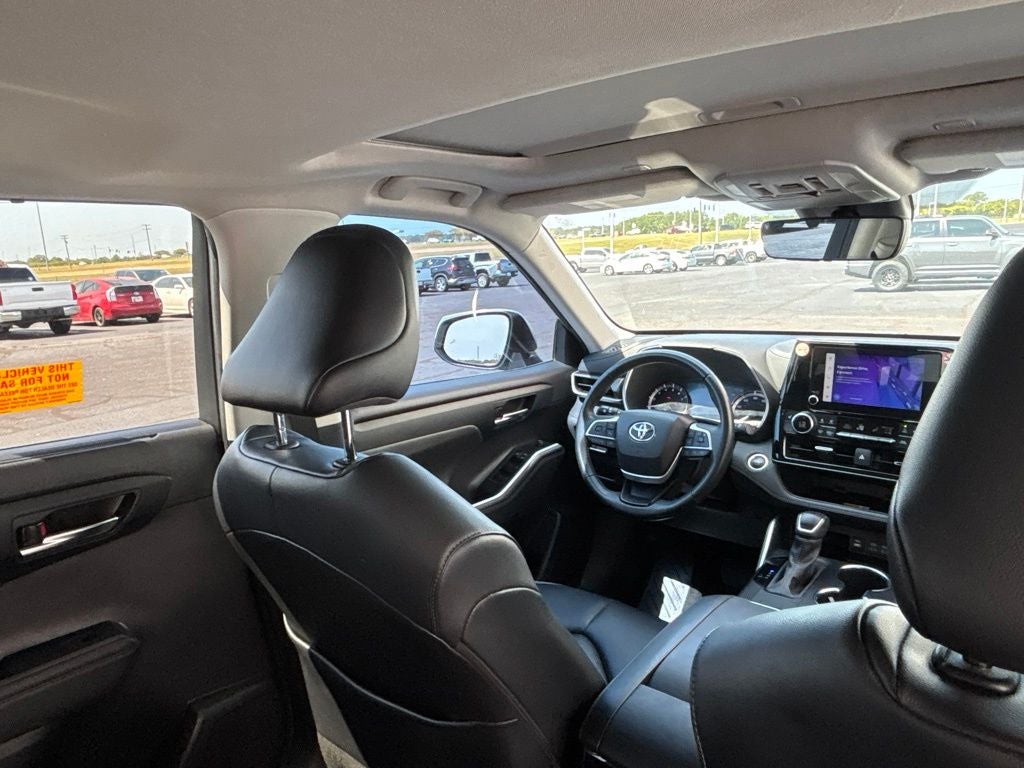 2024 Toyota Highlander XLE