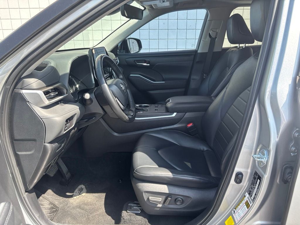 2024 Toyota Highlander XLE