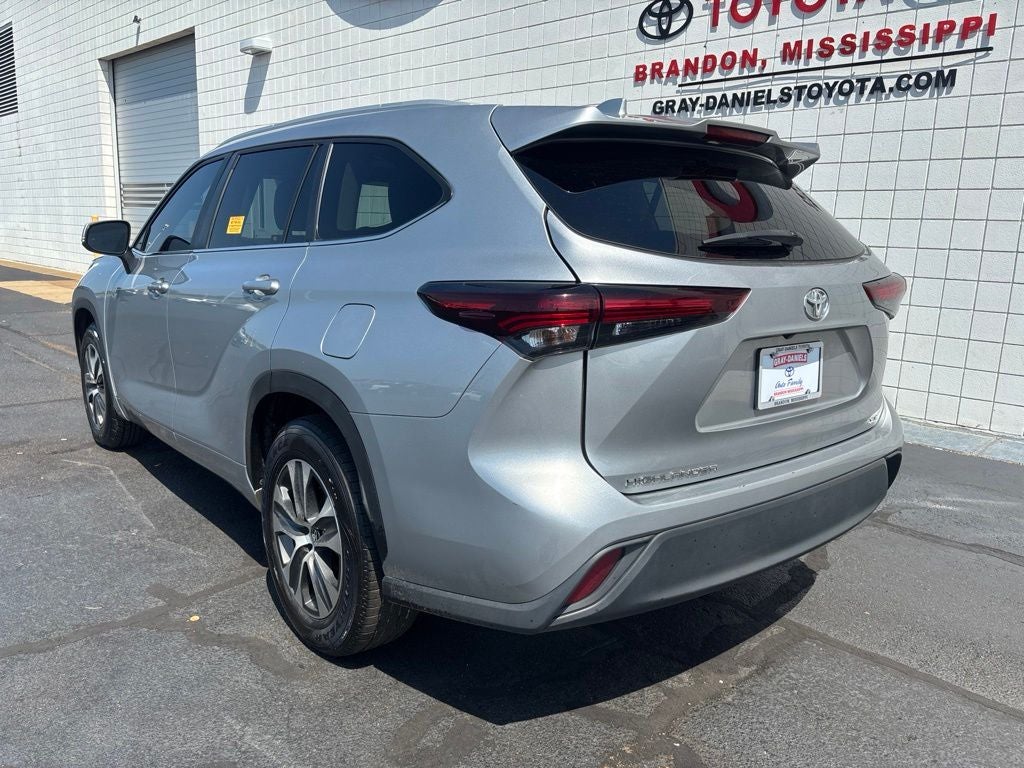 2024 Toyota Highlander XLE