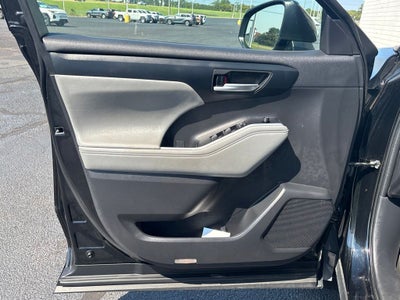 2023 Toyota Highlander XLE