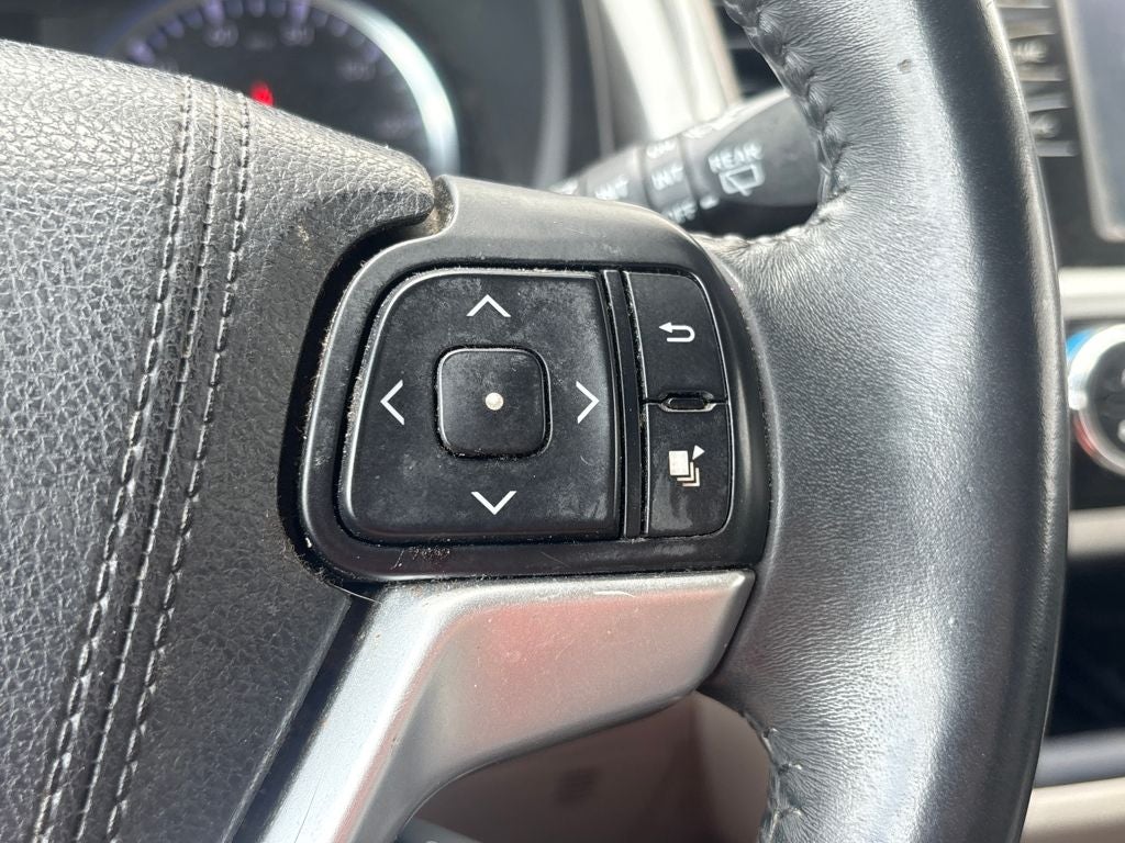 2016 Toyota Highlander XLE V6