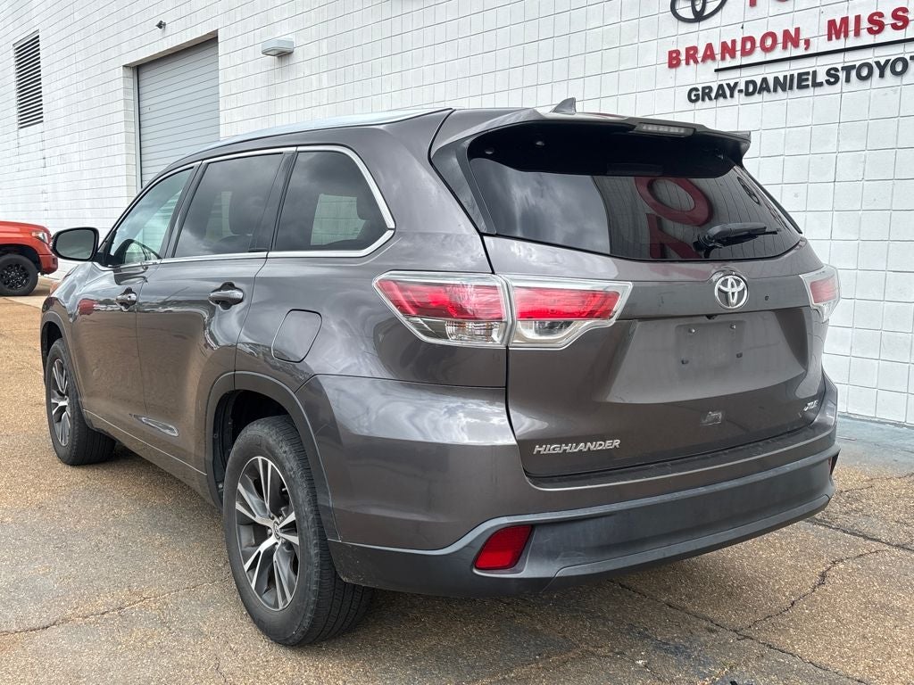 2016 Toyota Highlander XLE V6