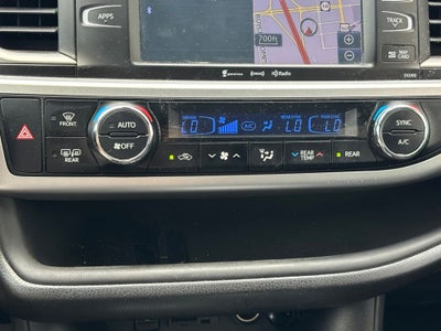 2019 Toyota Highlander SE
