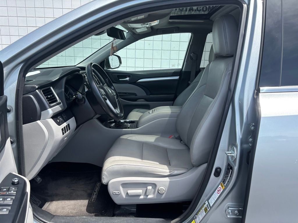 2017 Toyota Highlander XLE