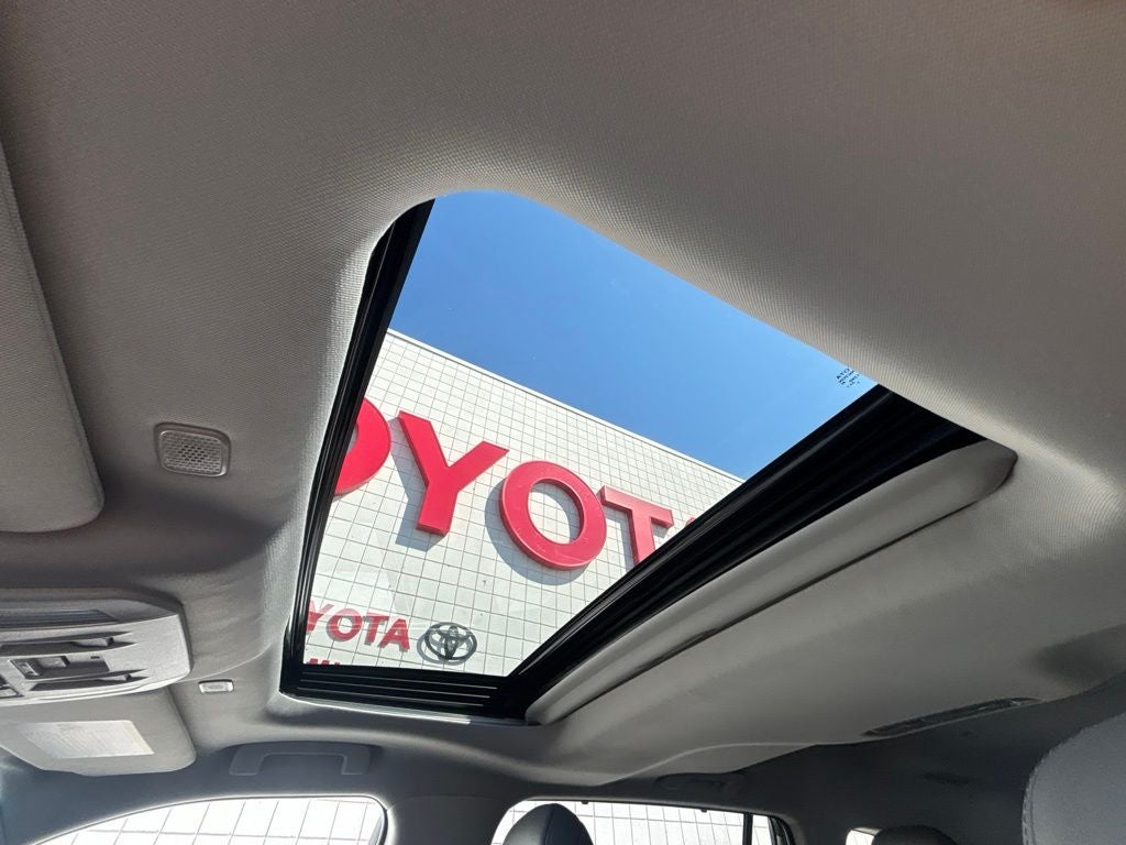 2026 Toyota Highlander Hybrid Limited