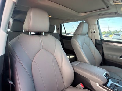 2026 Toyota Highlander Hybrid Limited