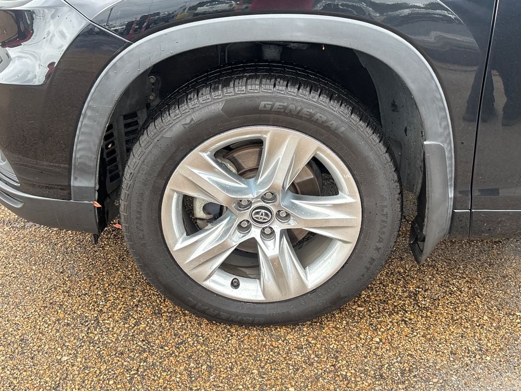 2016 Toyota Highlander Limited