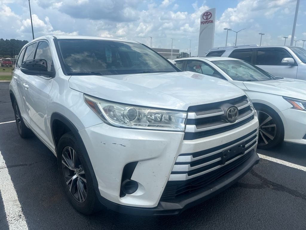 2017 Toyota Highlander LE