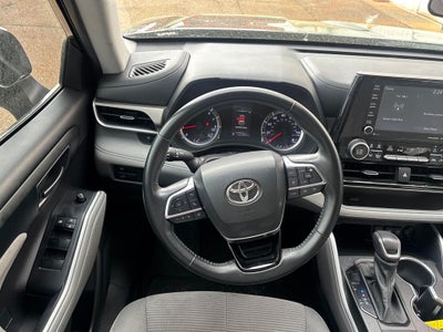 2021 Toyota Highlander LE