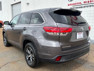 2019 Toyota Highlander LE