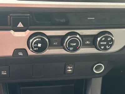 2017 Toyota Tacoma SR5 V6