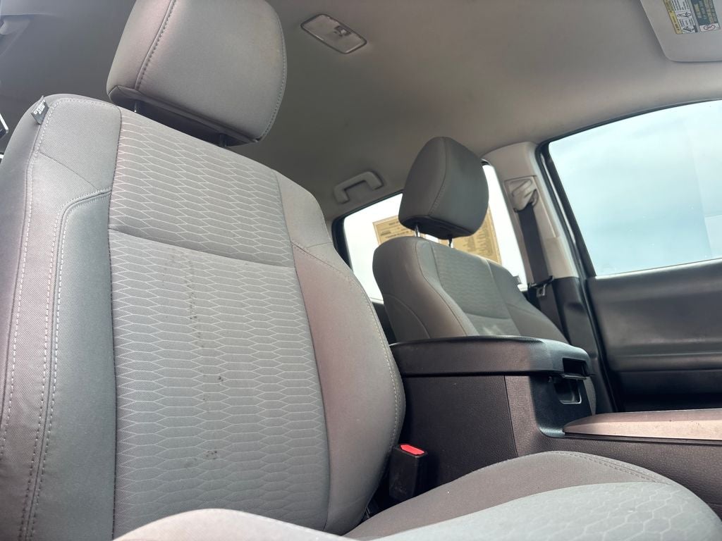 2017 Toyota Tacoma SR5 V6