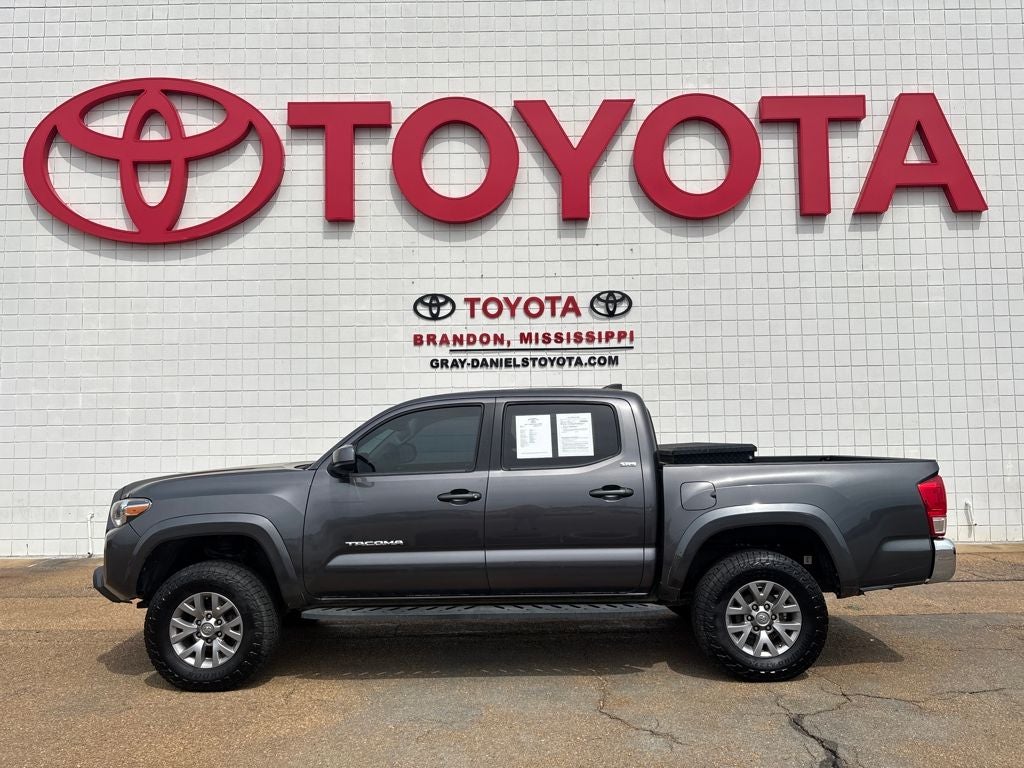 2017 Toyota Tacoma SR5 V6