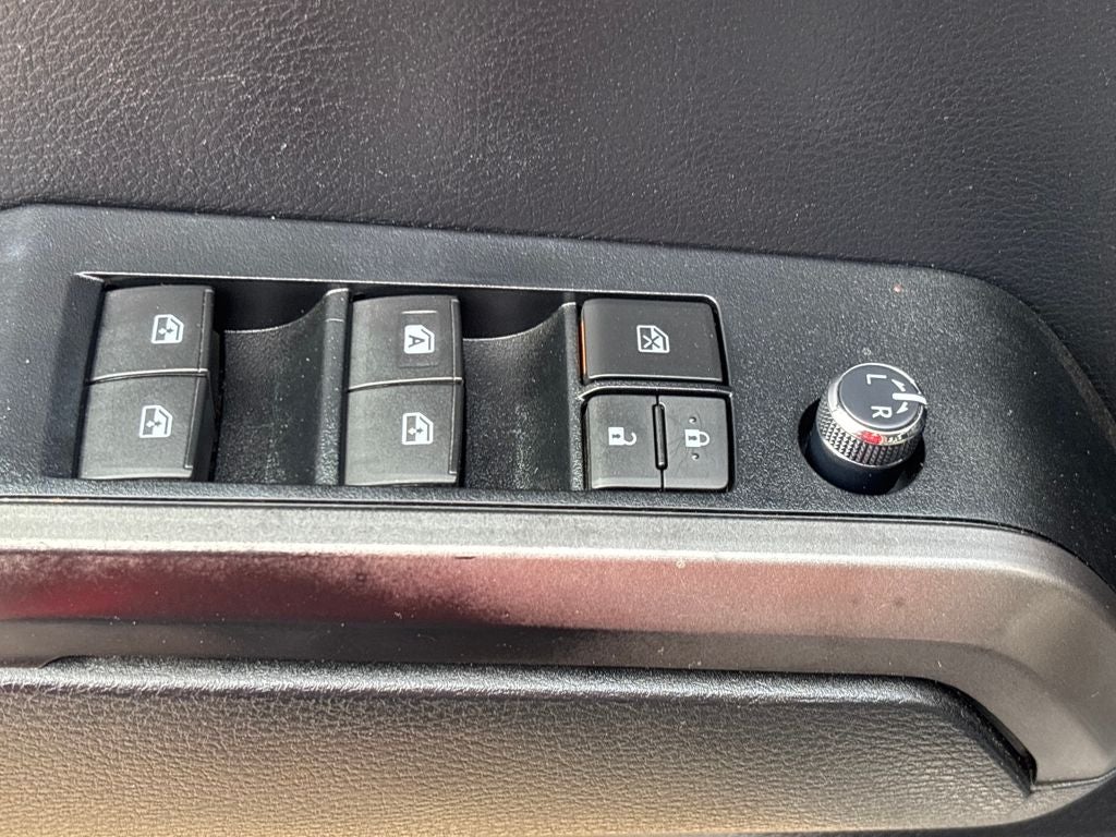 2017 Toyota Tacoma SR5 V6