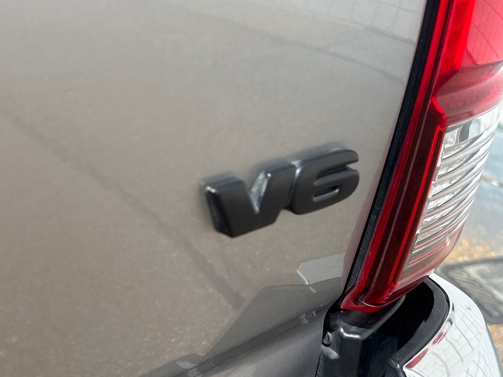 2021 Toyota Tacoma SR5 V6