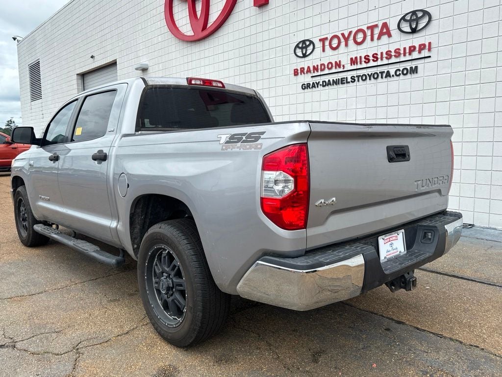 2017 Toyota Tundra SR5