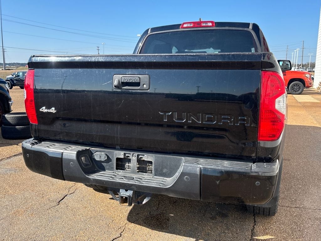2020 Toyota Tundra SR5 5.7L V8