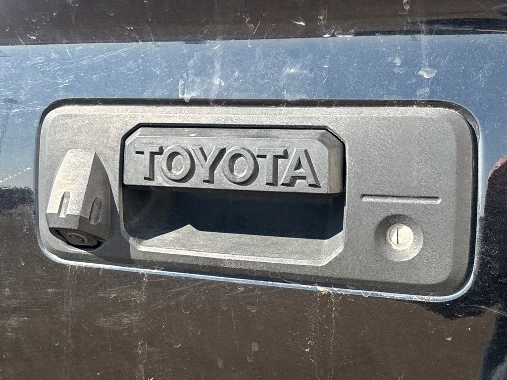 2020 Toyota Tundra SR5 5.7L V8