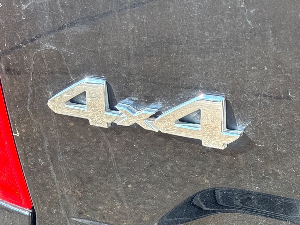 2020 Toyota Tundra SR5 5.7L V8