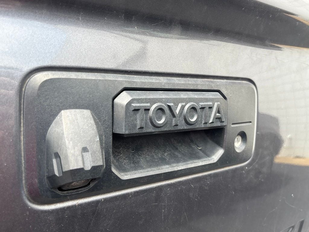 2014 Toyota Tundra Limited CrewMax