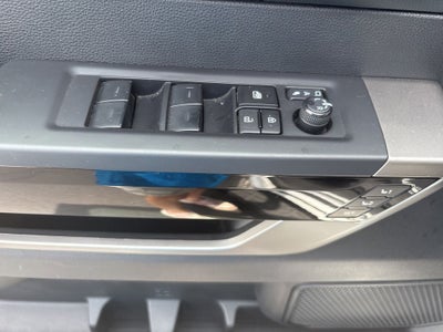 2023 Toyota Tundra Hybrid Limited