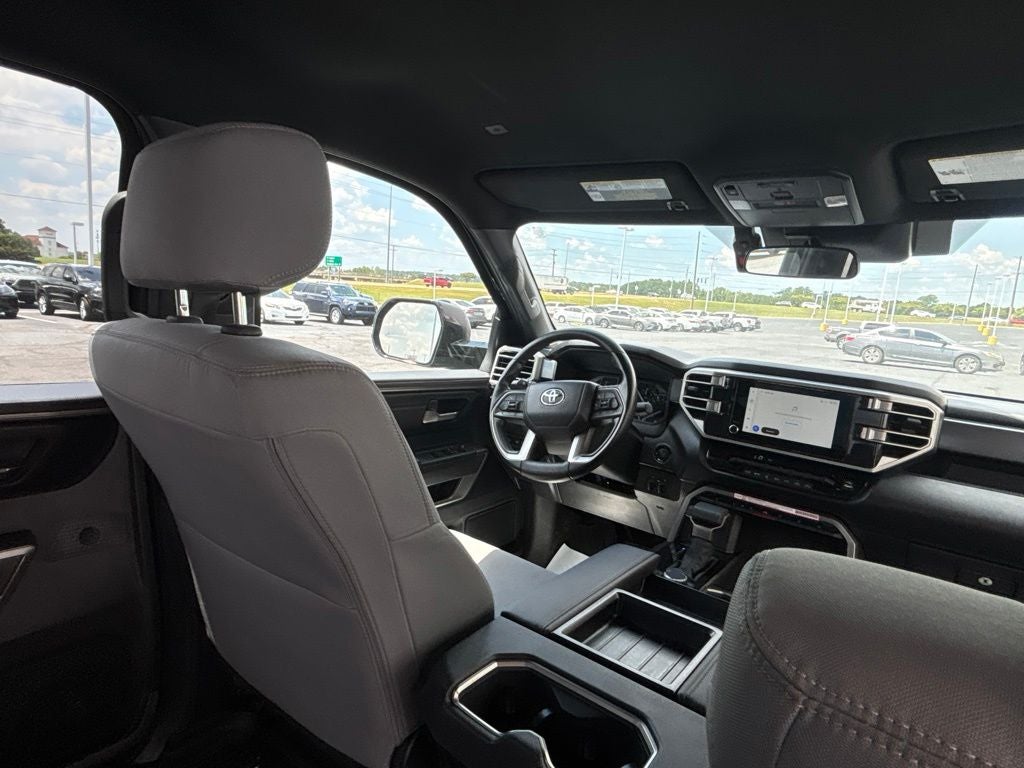 2025 Toyota Tundra SR5
