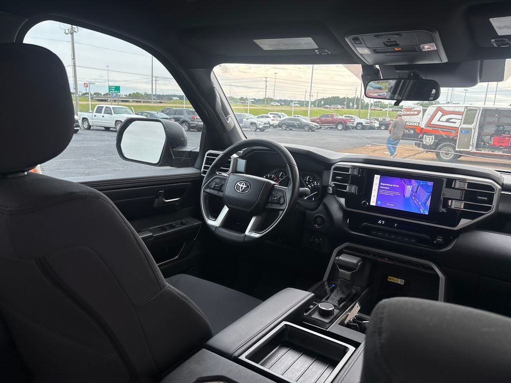 2025 Toyota Tundra SR5