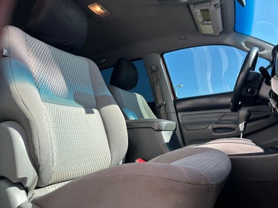 2015 Toyota Tacoma Base V6