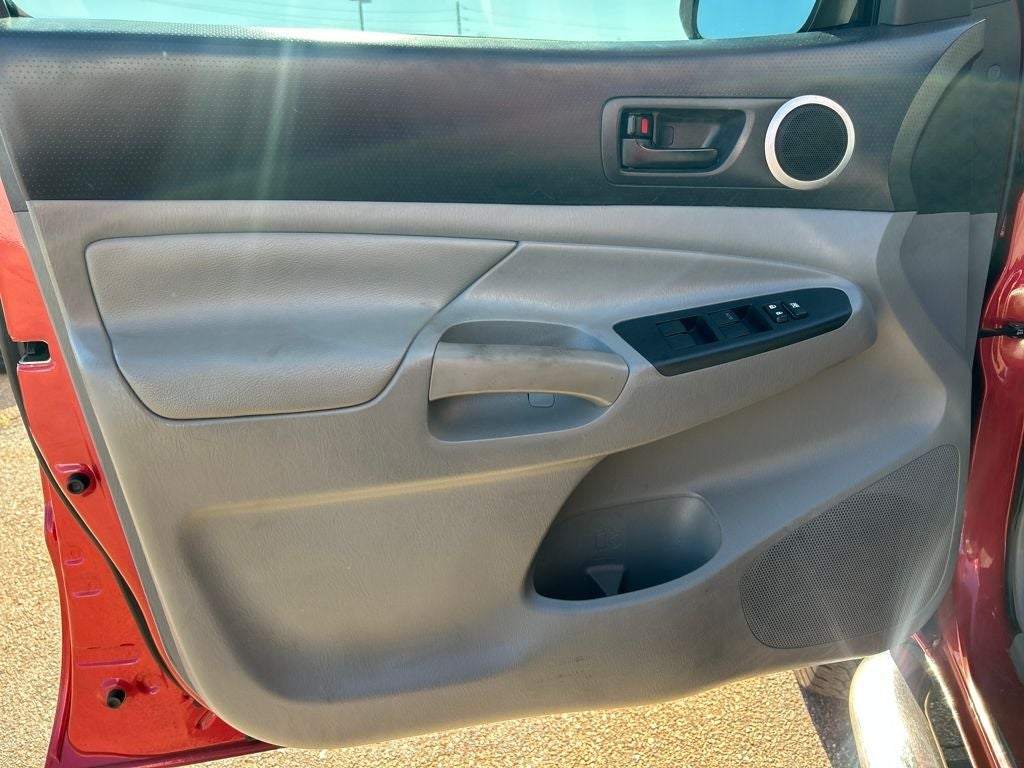 2015 Toyota Tacoma Base V6