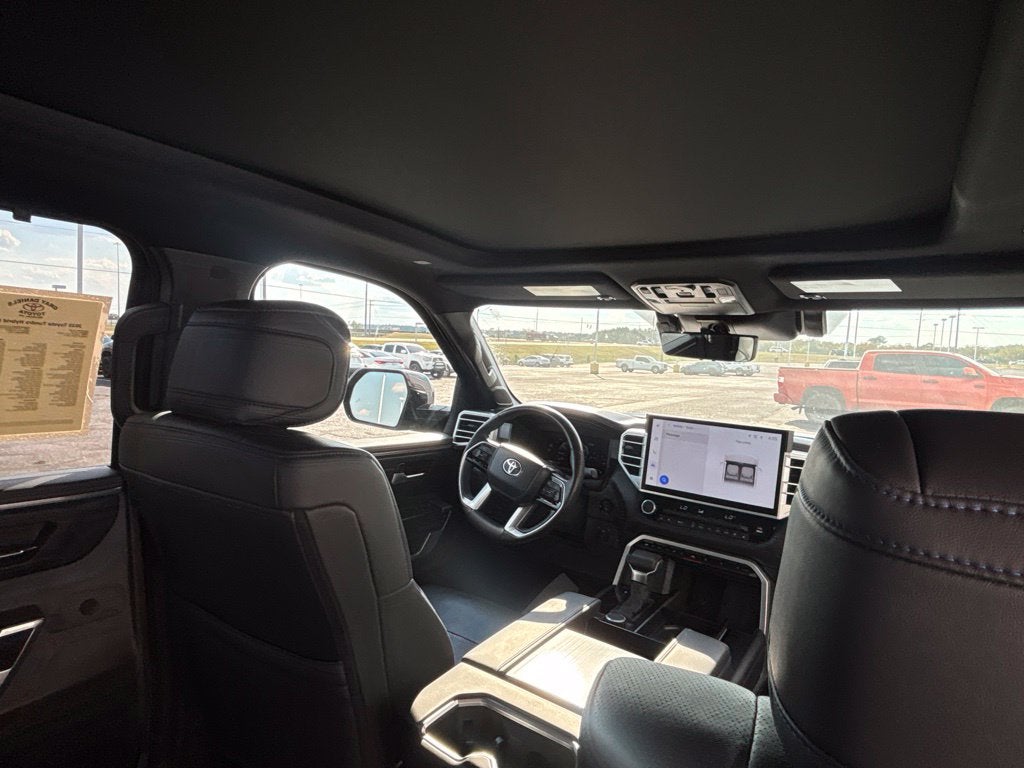 2025 Toyota Tundra Hybrid Platinum