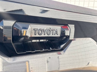 2025 Toyota Tundra Hybrid Platinum