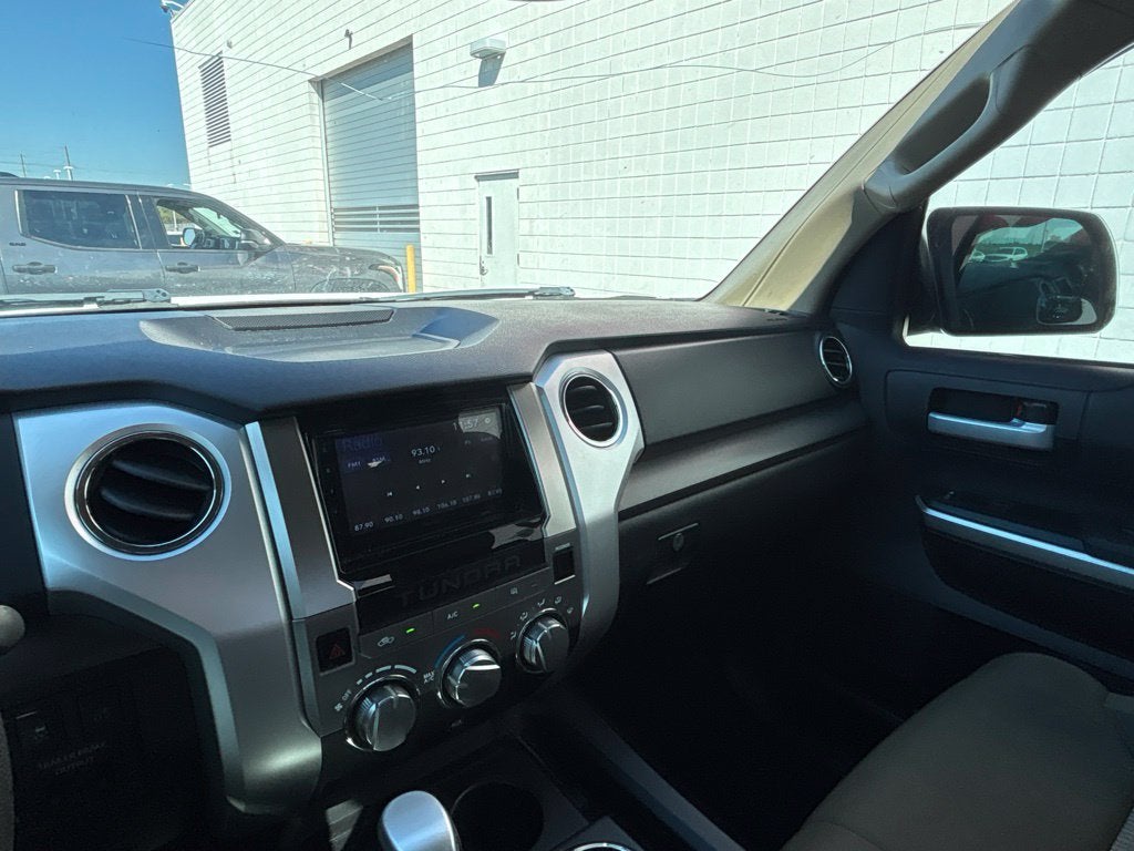 2016 Toyota Tundra SR5